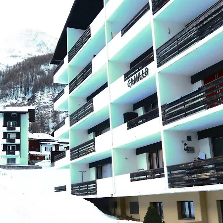 公寓 Apartment 萨斯费
