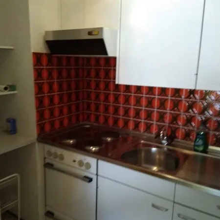Apartment 公寓 萨斯费